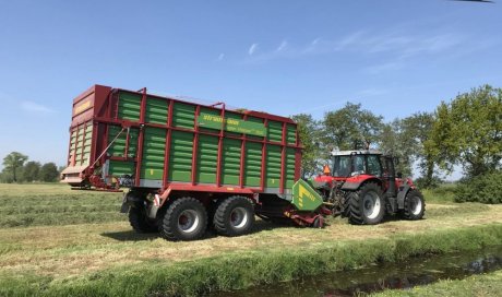 ensilage autochargeuse - Strautmann - Travaux agricoles 79