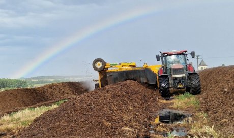 Compostage fumier 79 - deux-sèvres - entreprise de travaux agricoles 79