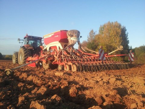 semis 79 - sursemis 79 - entreprise de travaux agricoles 79