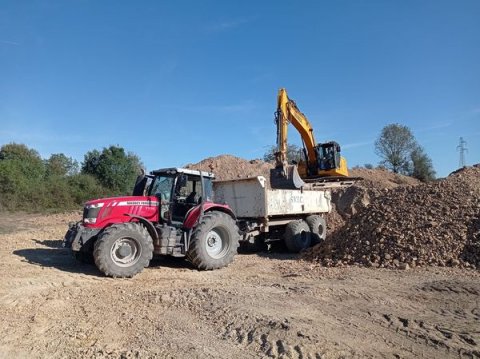 location benne TP 79 - Travaux agricoles 79 - travaux 79 - Benne TP 79 