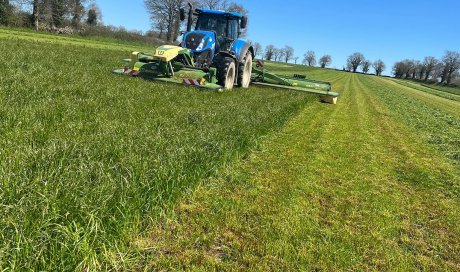 Groupe de fauche Krone - travaux agricoles 79 - fauche 79 