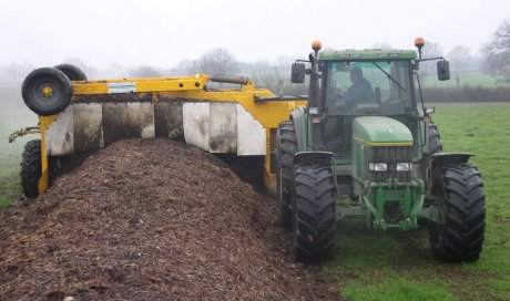 Compostage fumier 79 - entreprise de travaux agricoles 79 